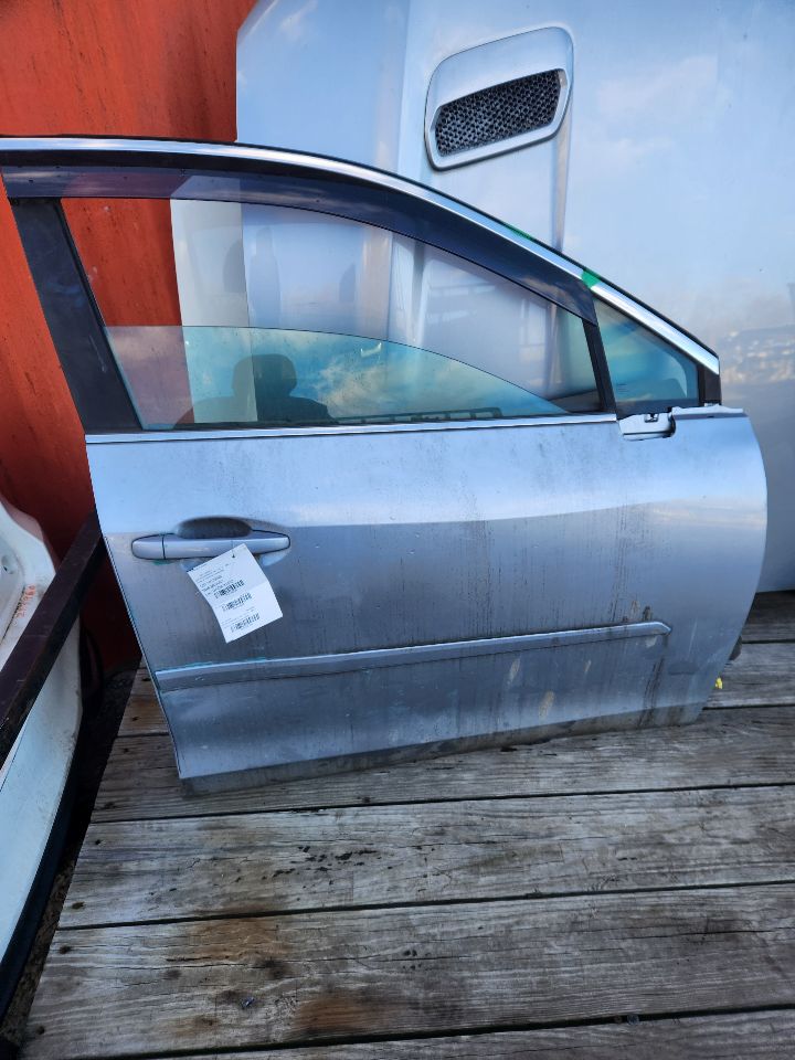 2021 SUBARU LEGACY 2.5L 4cyl Gasoline Right DOOR ASSEMBLY, FR - 159286 — photo 1