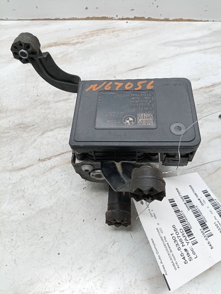2014 BMW 320i 4cyl Gasoline Turbo 2.0 Anti-lock Brake Pts - 160013 — photo 2