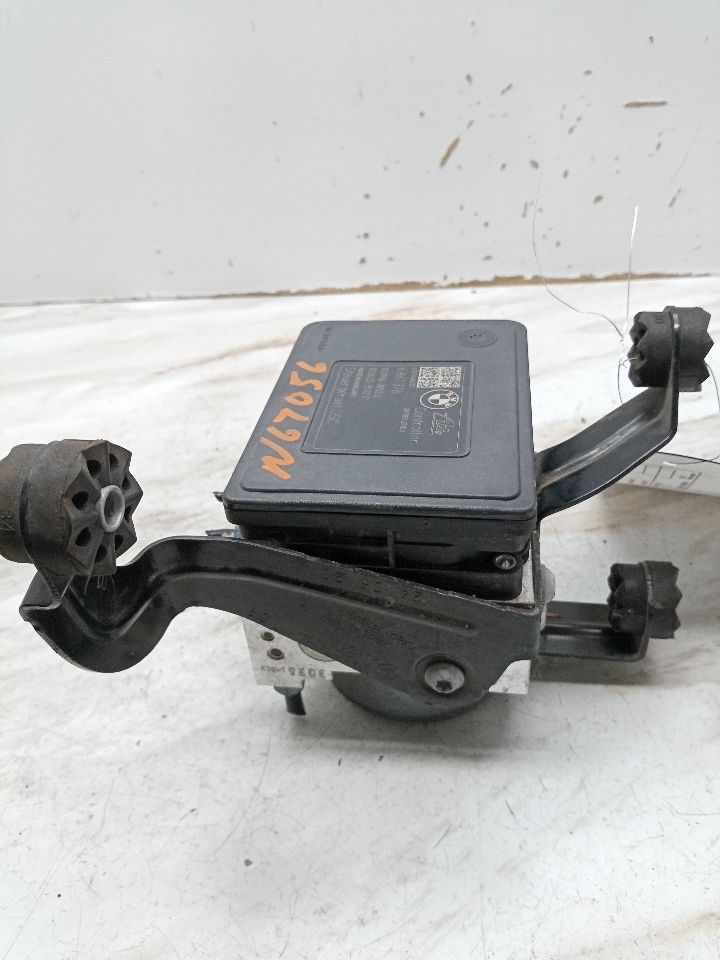 2014 BMW 320i 4cyl Gasoline Turbo 2.0 Anti-lock Brake Pts - 160013 — photo 3
