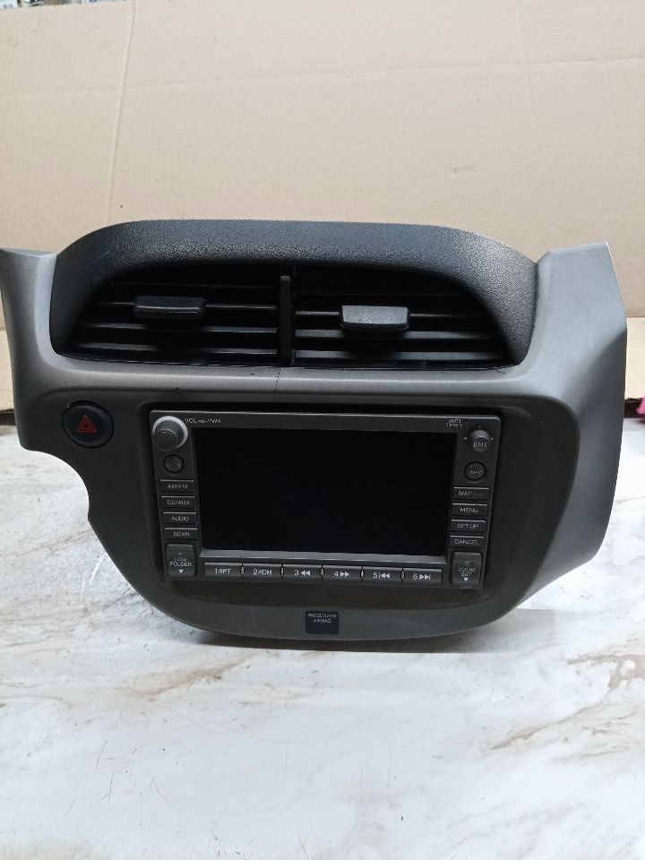 2009 HONDA FIT 4cyl Gasoline 1.5 Info-GPS-TV Screen - 160314