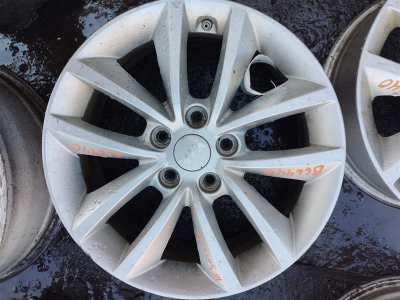 2016 KIA SORENTO WHEEL - 160640 — photo 1