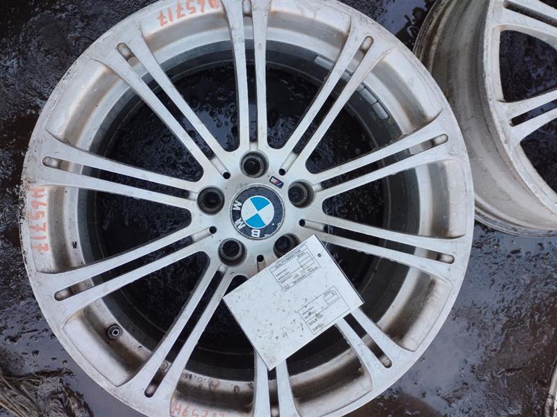 2010 BMW 328i WHEEL - 160645 — photo 2