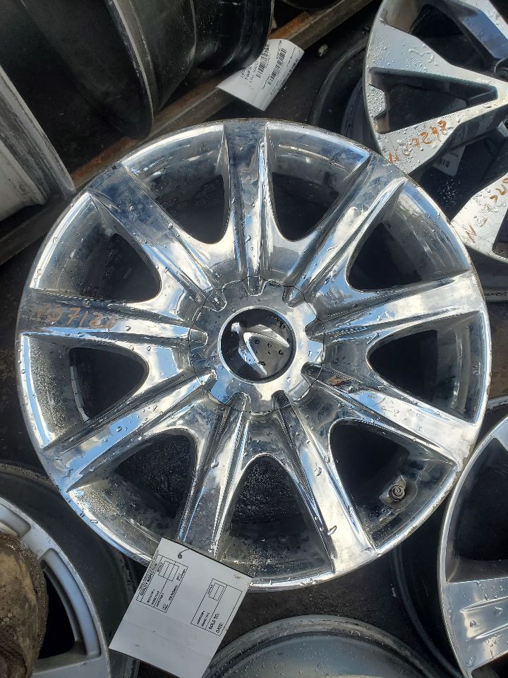 2012 HYUNDAI EQUUS 8cyl Gasoline 5.0 WHEEL - 161114 — photo 4