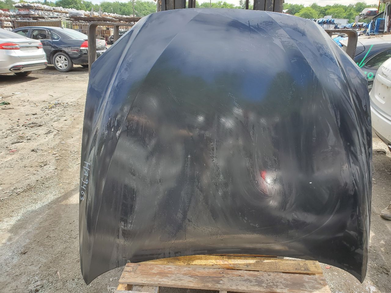 2012 BMW 650i 8cyl Gasoline Turbo 4.4 HOOD - 162364 — photo 3
