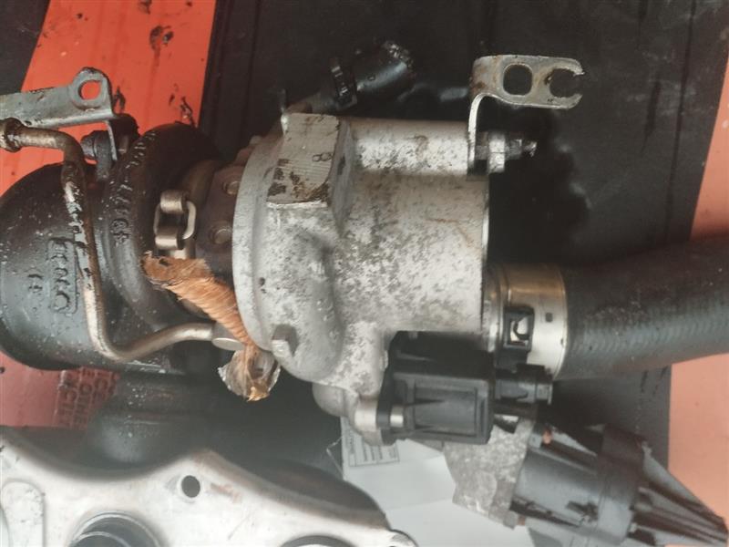 2015 BMW 320i 4cyl Gasoline Turbo 2.0 Turbo-Supercharger - 164352 — photo 5
