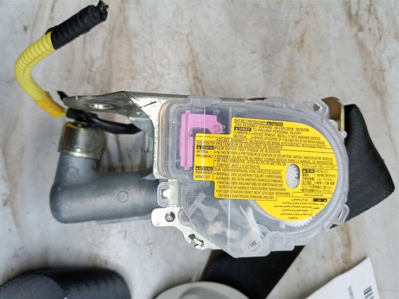 2006 LEXUS RX400H 6cyl electric 3.3 Seat Belt, Front - 164409 — photo 5