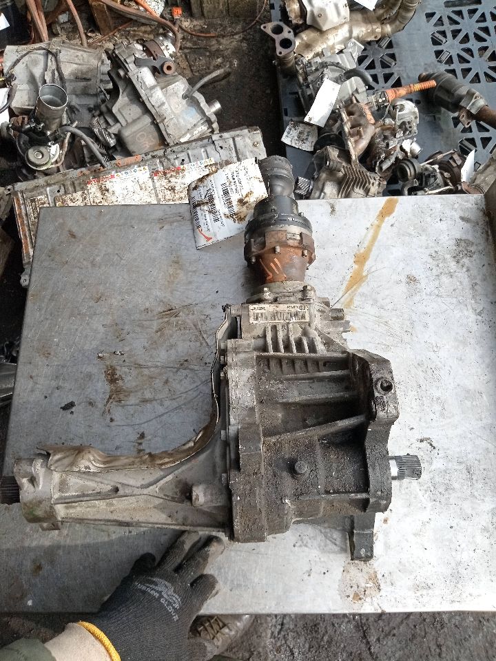 2012 CHEVROLET EQUINOX 4cyl Gasoline 2.4 TRANSFER CASE ASSY - 164613