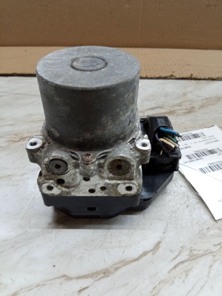 2009 SCION XB 4cyl Gasoline 2.4 Anti-lock Brake Pts - 164692