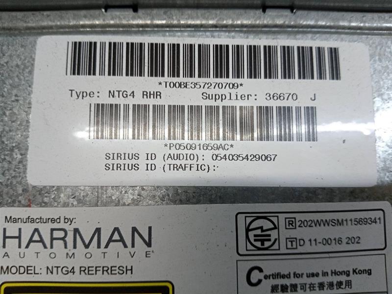 2013 JEEP GRAND CHEROKEE 8cyl Gasoline 5.7 HEMI Radio Audio - 164719 — photo 4