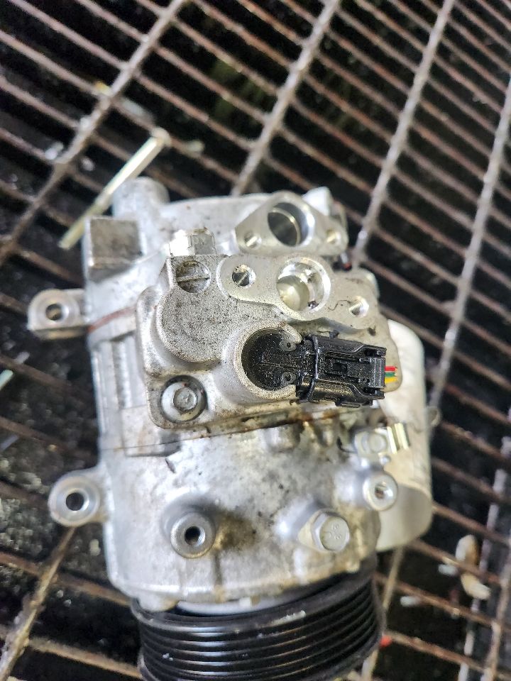 2023 SUBARU ASCENT AC COMPRESSOR - 164940 — photo 1
