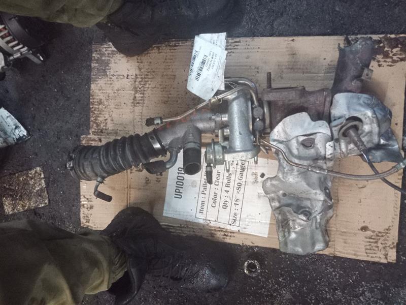 2013 NISSAN JUKE 4cyl Gasoline Turbo 1.6 Turbo-Supercharger - 165193 — photo 1