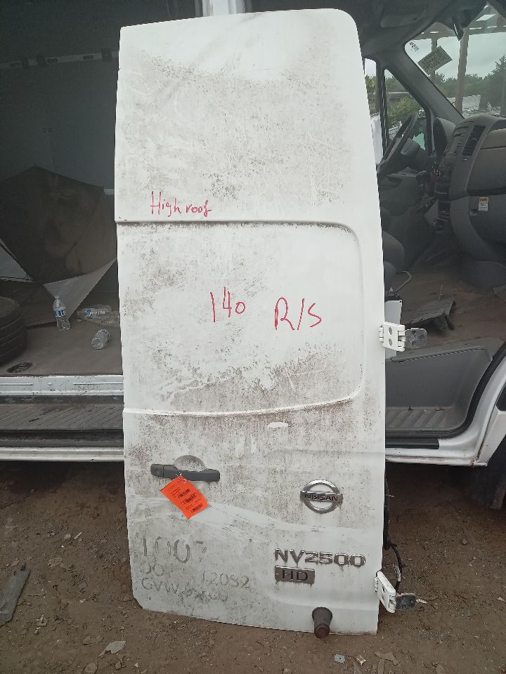 2015 NISSAN NV 2500 6cyl Gasoline 4.0 Right Dr Assm, Rear Back - 165593