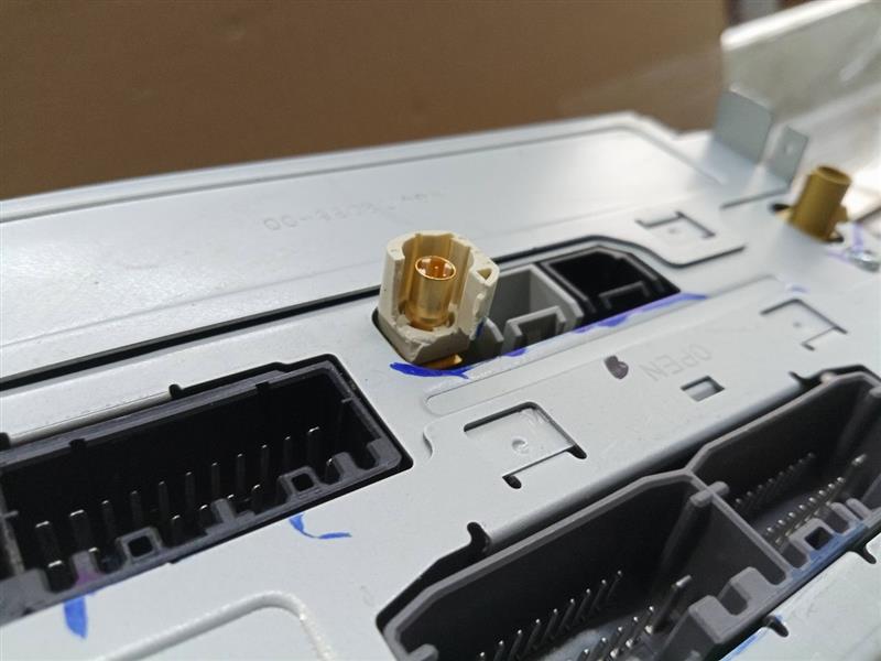 2011 DODGE JOURNEY 6 cyl Gas Flex Fuel 3.6 Radio Audio - 166211 — photo 6