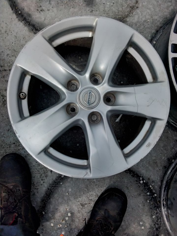 2013 NISSAN QUEST 6cyl Gasoline 3.5 WHEEL - 166990