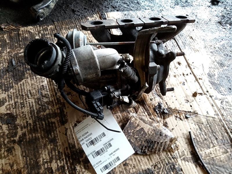2011 VOLKSWAGEN TIGUAN 4cyl Gasoline Turbo 2.0 EXHAUST MANIFOLD - 167138 — photo 3