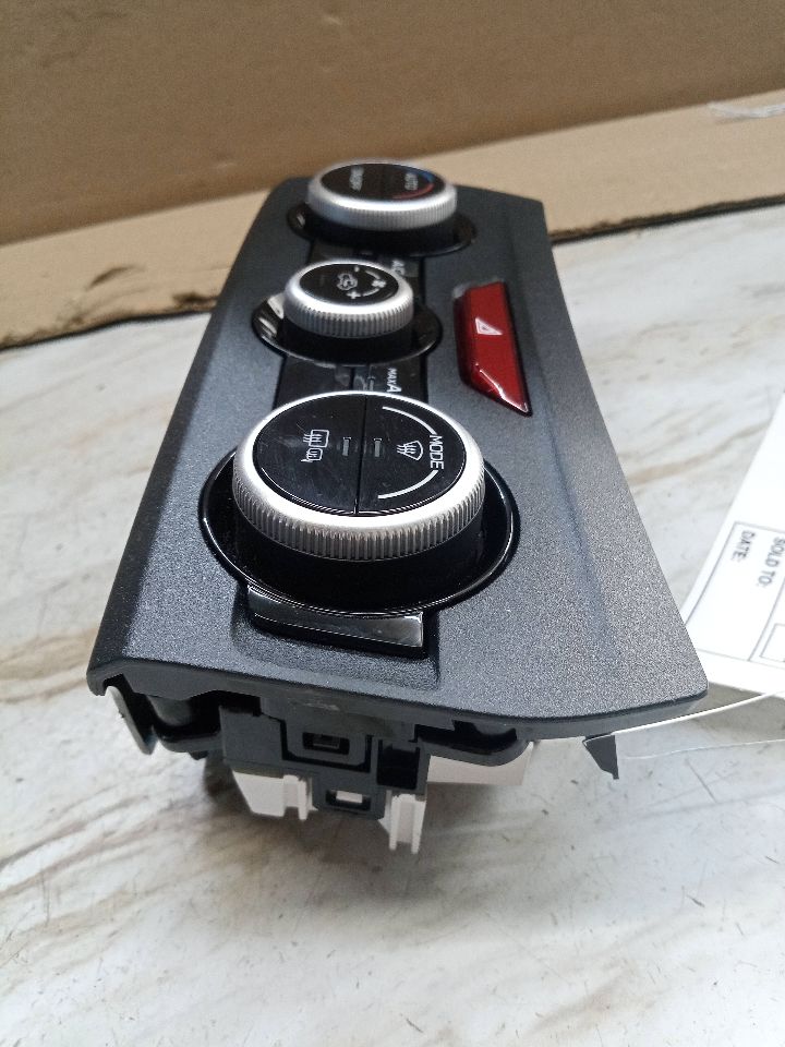 2022 SUBARU XV CROSSTREK TEMP CONTROL - 167385 — photo 5