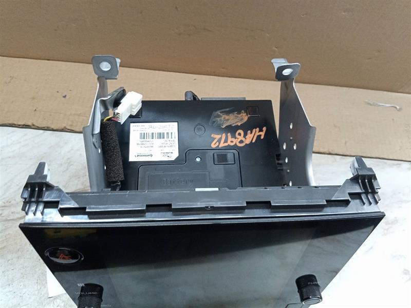 2024 SUBARU XV CROSSTREK Radio Audio - 167399 — photo 3