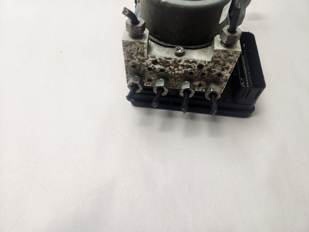 2012 FORD FOCUS L cyl Anti-lock Brake Pts - 168136 — photo 5