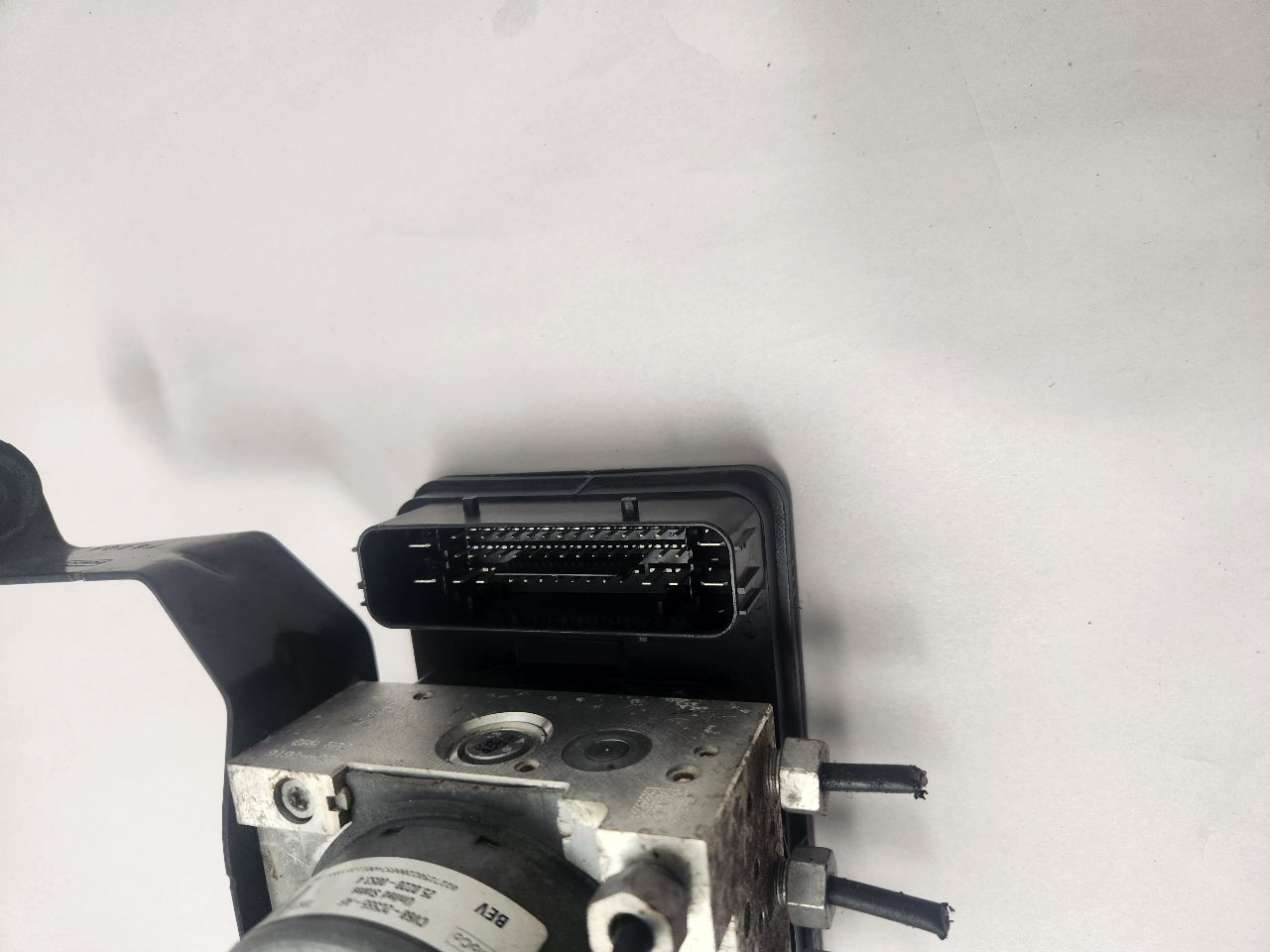 2012 FORD FOCUS L cyl Anti-lock Brake Pts - 168136 — photo 6