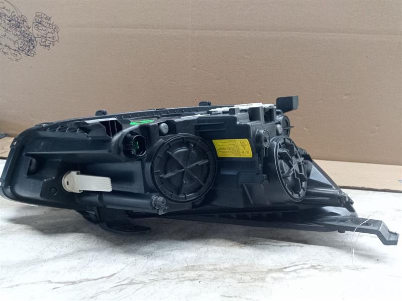 2014 KIA CADENZA 6cyl Gasoline 3.3 Left HEADLAMP ASSEMBLY - 168449 — photo 5