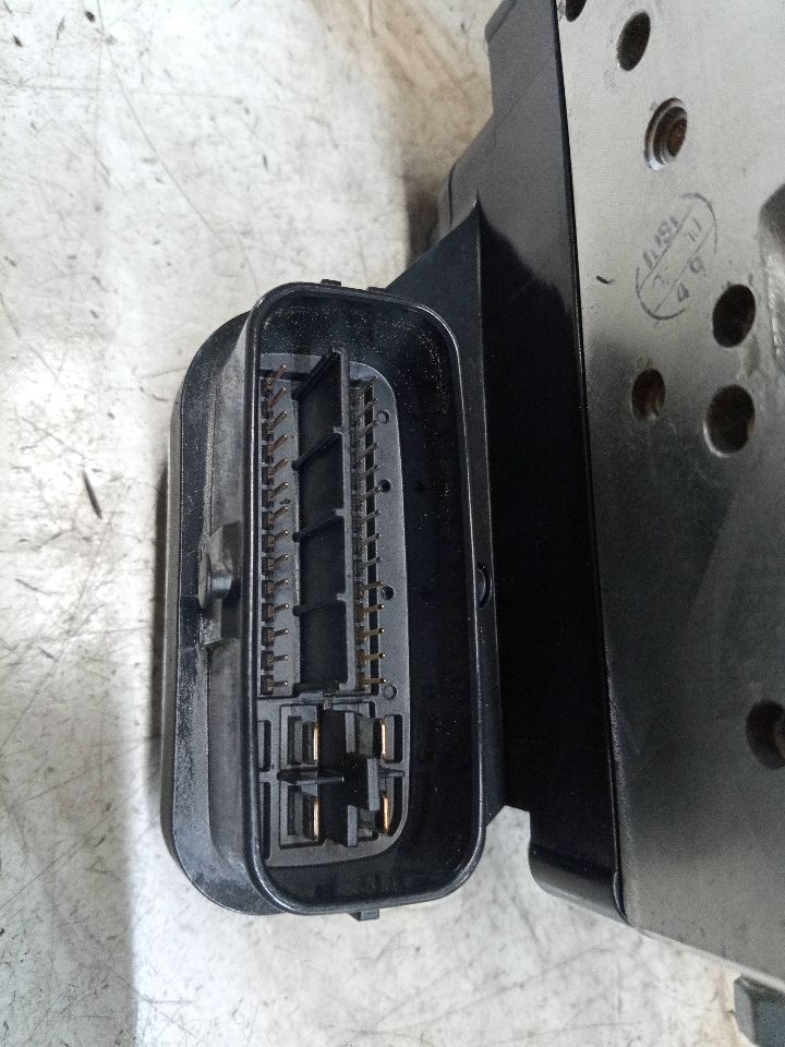 2008 LEXUS IS250 6cyl Gasoline 2.5 Anti-lock Brake Pts - 168763 — photo 2