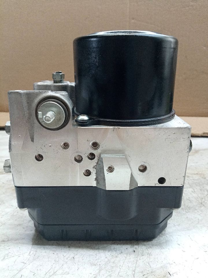 2008 LEXUS IS250 6cyl Gasoline 2.5 Anti-lock Brake Pts - 168763 — photo 4