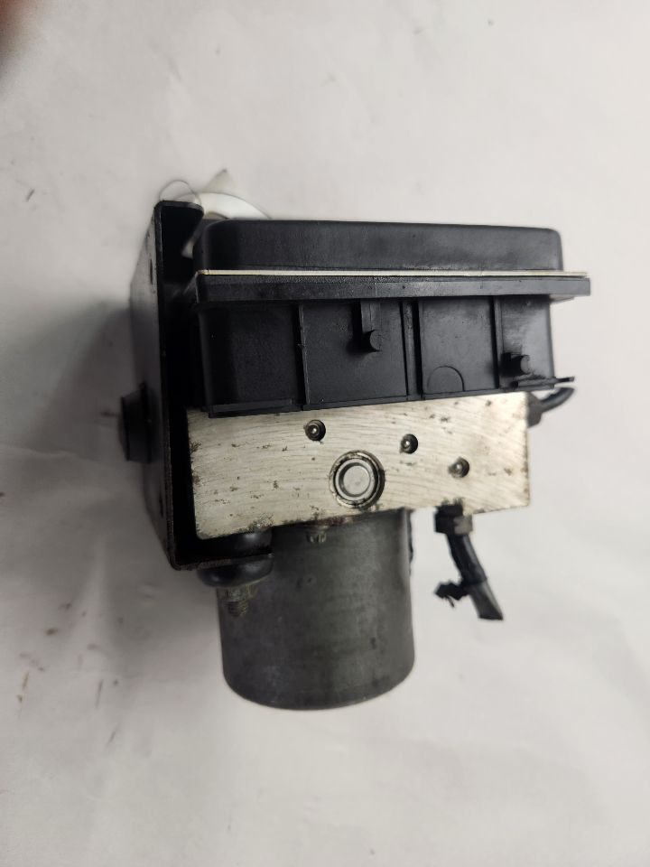 2008 MASERATI QUATTROPO 8cyl Gasoline 4.2 Anti-lock Brake Pts - 168807