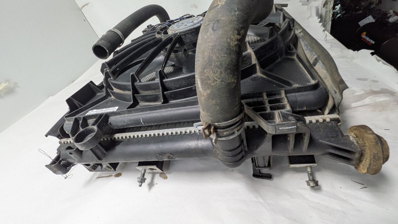 2018 DODGE CHARGER Radiators - 16944 — photo 8