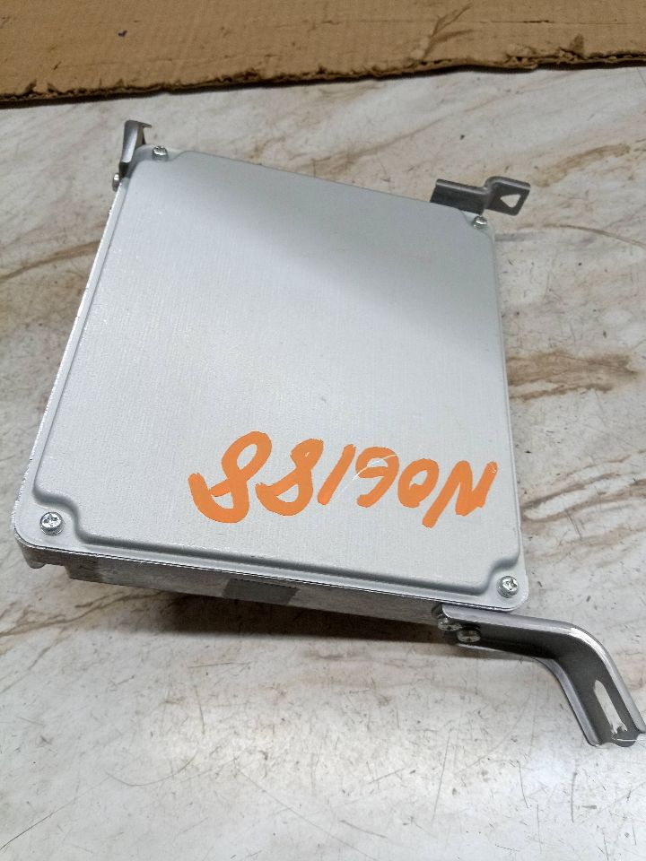 2006 LEXUS RX400H 6cyl electric 3.3 Chassis Cont Mod - 169444 — photo 2