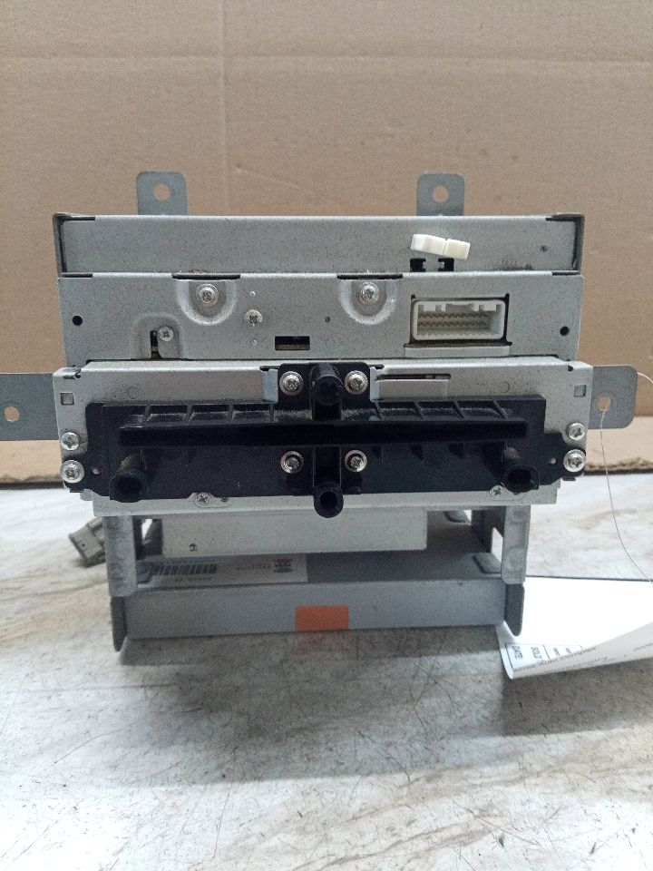 2008 SUBARU TRIBECA 6cyl Gasoline 3.6 Radio Audio - 169925 — photo 1