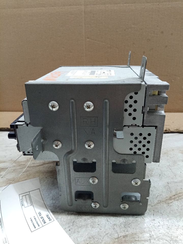 2008 SUBARU TRIBECA 6cyl Gasoline 3.6 Radio Audio - 169925 — photo 4