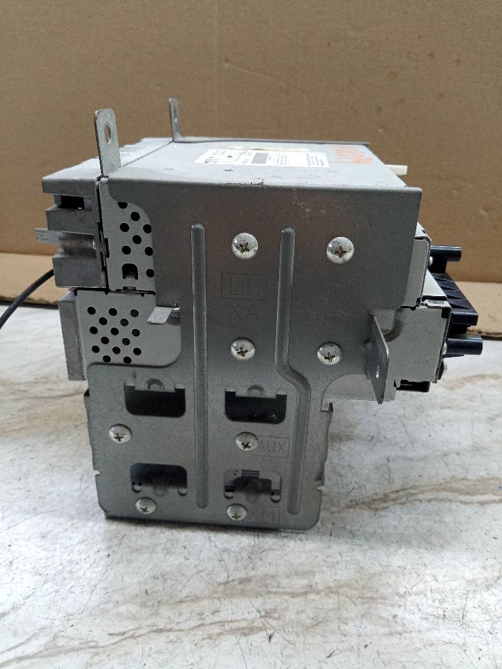 2008 SUBARU TRIBECA 6cyl Gasoline 3.6 Radio Audio - 169925 — photo 6
