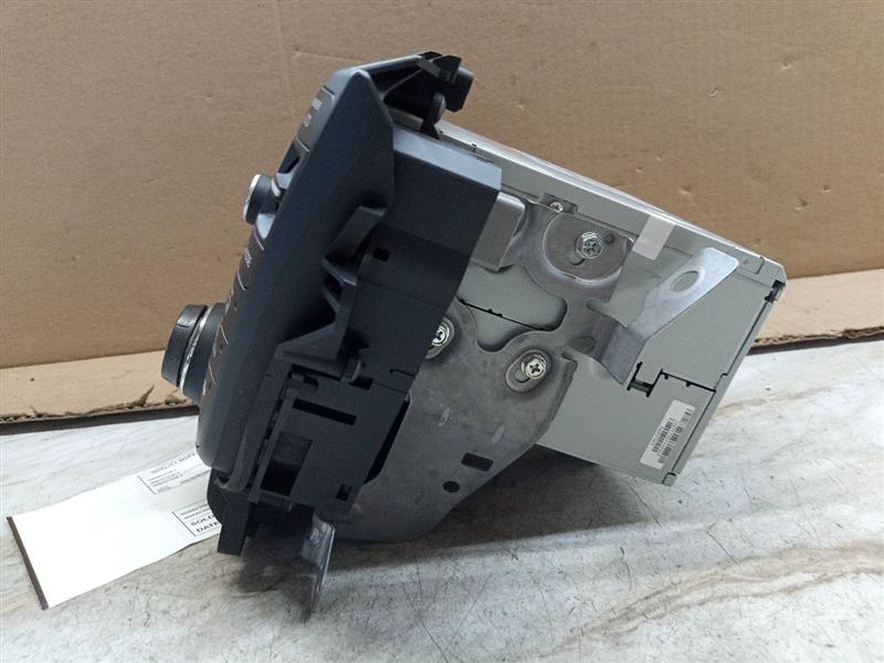 2012 ACURA TL 3.7L 6cyl Gasoline VVT Radio Audio - 171926 — photo 2