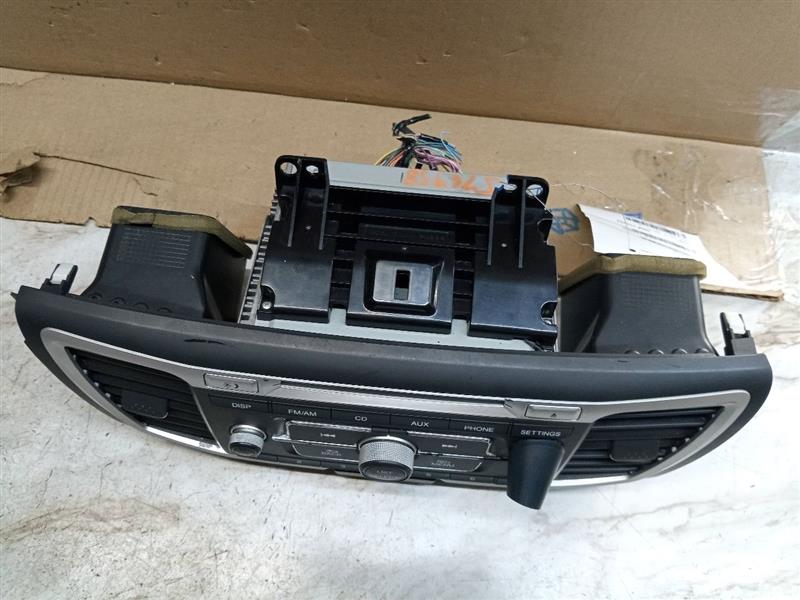 2014 HONDA ACCORD 4cyl Gasoline 2.4 Radio Audio - 173116 — photo 2