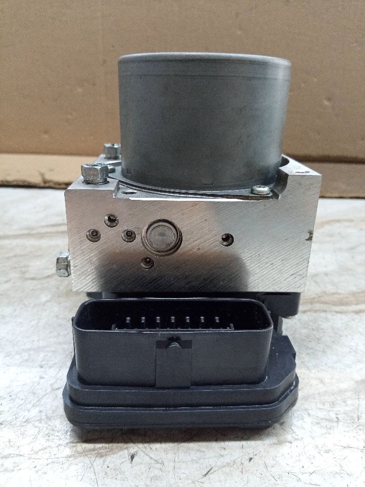 2019 LEXUS NX300 2.0L 4cyl Turbo Gasoline Anti-lock Brake Pts - 173262 — photo 1