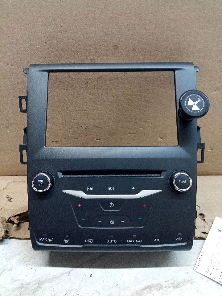 2013 FORD FUSION 4cyl Gasoline Turbo 1.6 Radio Audio - 173286 — photo 1