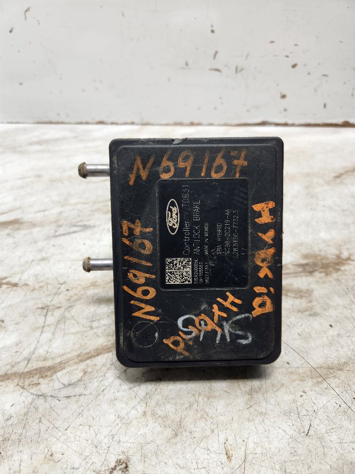 2016 FORD FUSION 4cyl Electric 2.0 Anti-lock Brake Pts - 173667 — photo 1