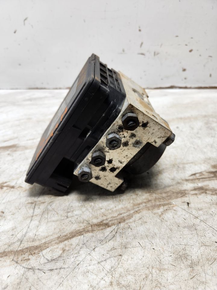 2016 FORD FUSION 4cyl Electric 2.0 Anti-lock Brake Pts - 173667 — photo 2