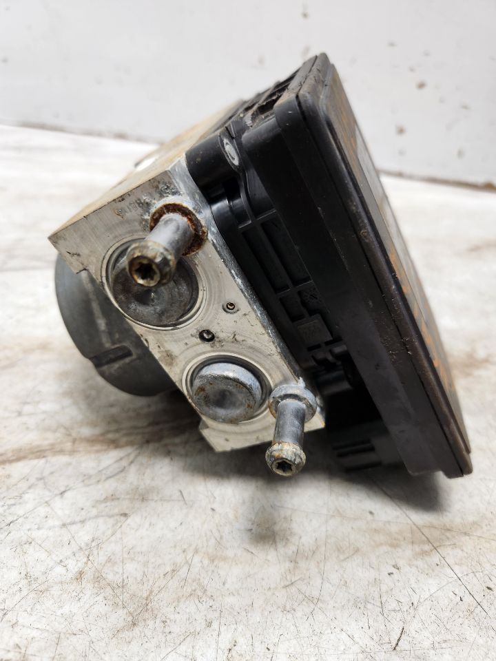 2016 FORD FUSION 4cyl Electric 2.0 Anti-lock Brake Pts - 173667 — photo 4