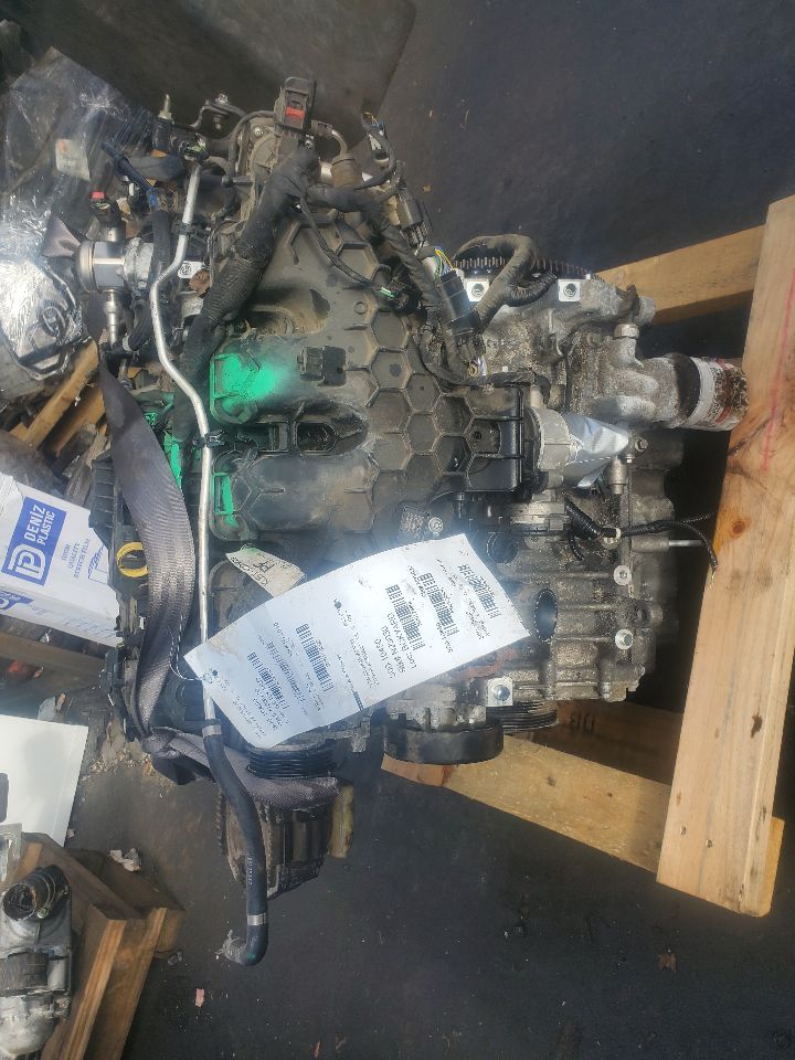 2021 FORD ESCAPE 2.0L 4cyl Turbo Gasoline ENGINE ASSEMBLY - 174806