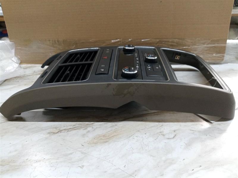 2009 DODGE JOURNEY 6cyl Gasoline 3.5 TEMP CONTROL - 174844 — photo 4