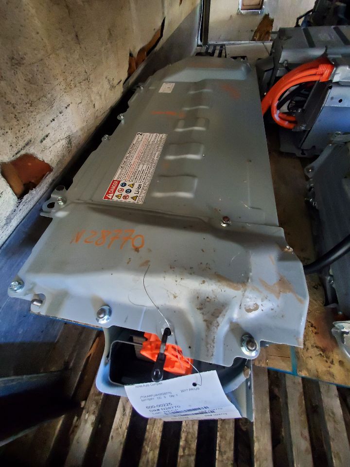 2017 TOYOTA PRIUS 4cyl Hybrid 1.8 BATTERY - 174848