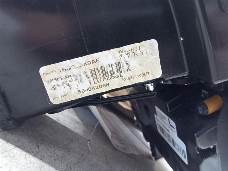 2011 DODGE CARAVAN 6 cyl Gas Flex Fuel 3.6 TEMP CONTROL - 174853 — photo 6