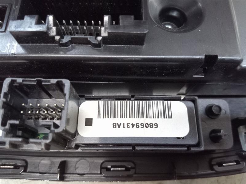 2011 DODGE CARAVAN 6 cyl Gas Flex Fuel 3.6 TEMP CONTROL - 174853 — photo 8