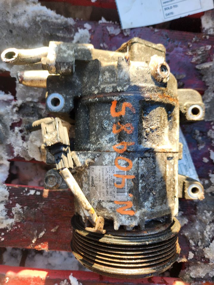 2011 LEXUS CT200H 4cyl Hybrid 1.8 AC COMPRESSOR - 175025 — photo 2