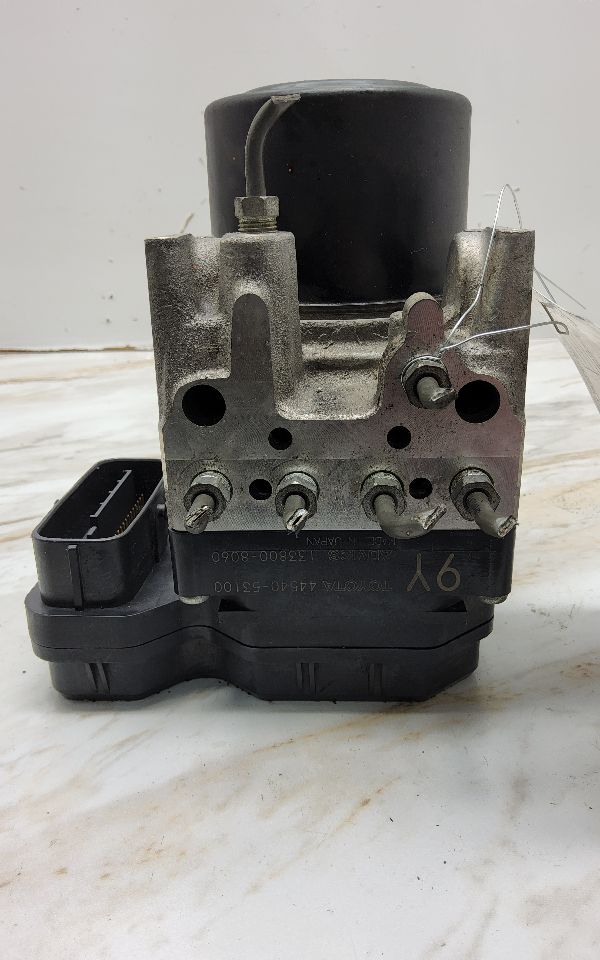 2008 LEXUS ES350 Anti-lock Brake Pts - 17581 — photo 2