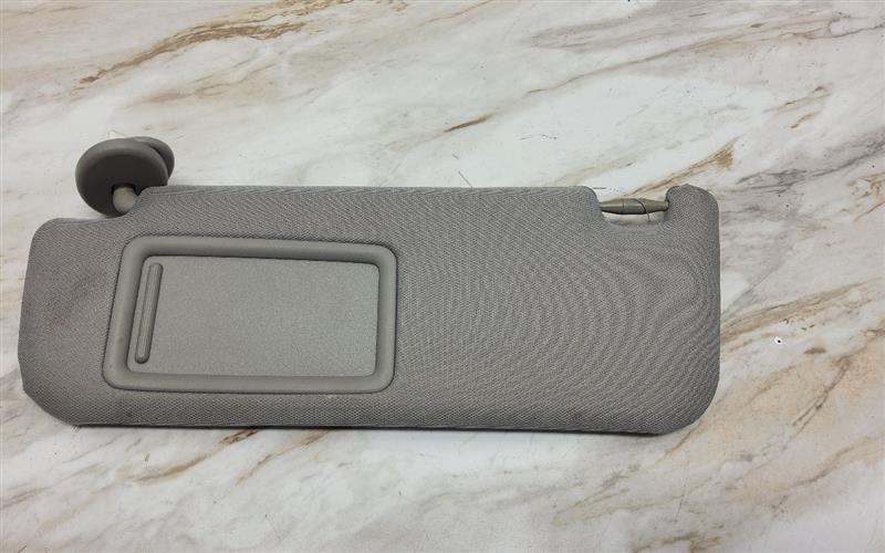 2012 TOYOTA CAMRY Right Sun Visor - 17667 — photo 1