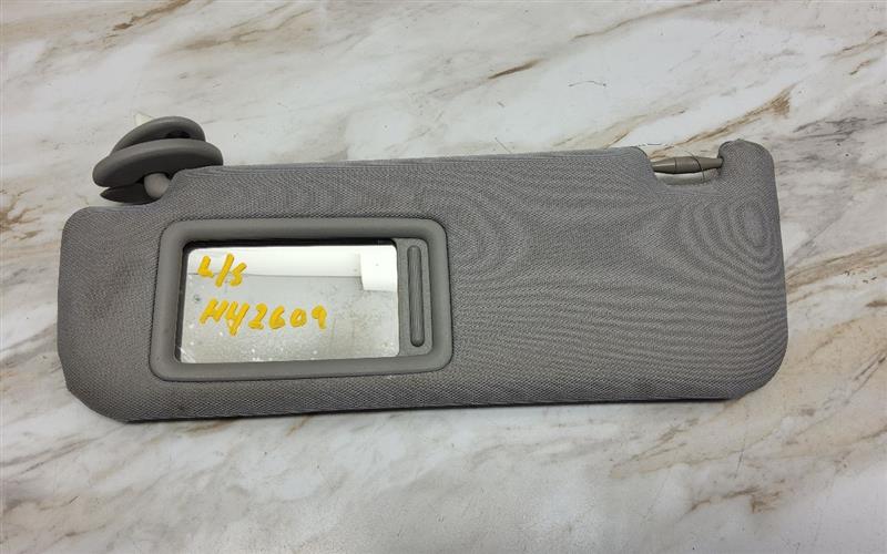2012 TOYOTA CAMRY Right Sun Visor - 17667 — photo 2