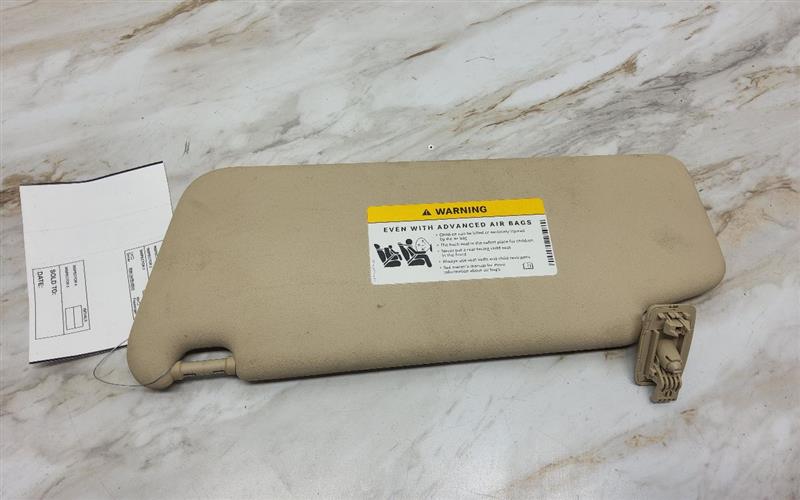 2012 MERCEDES-BENZ C-CLASS Right Sun Visor - 17671 — photo 3
