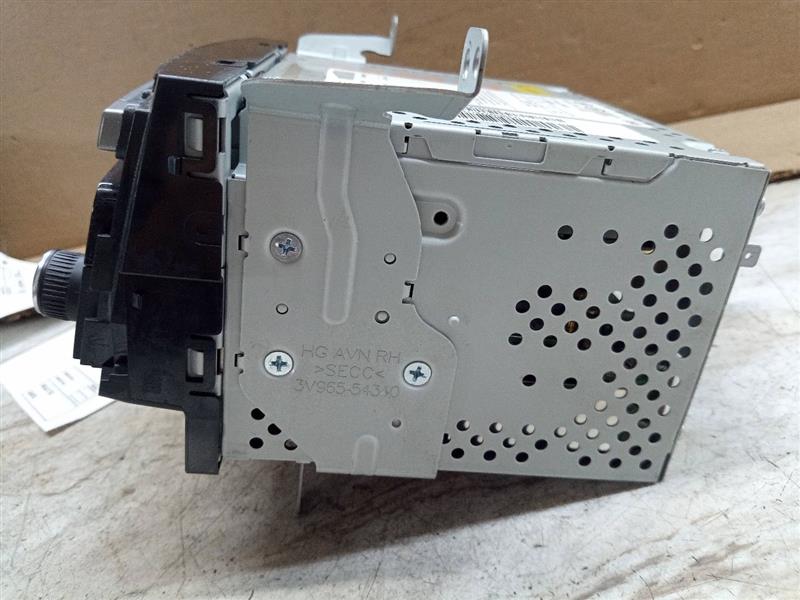2015 HYUNDAI AZERA 6cyl Gasoline 3.3 Radio Audio - 177264 — photo 5